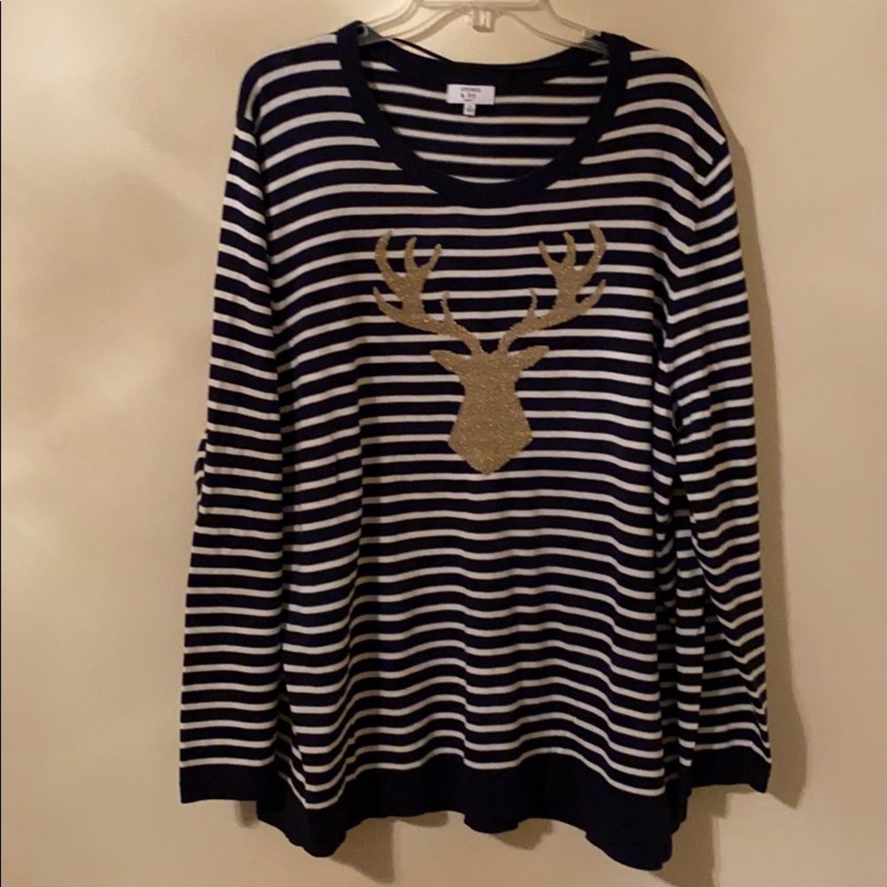 Crown and ivy deer sweater